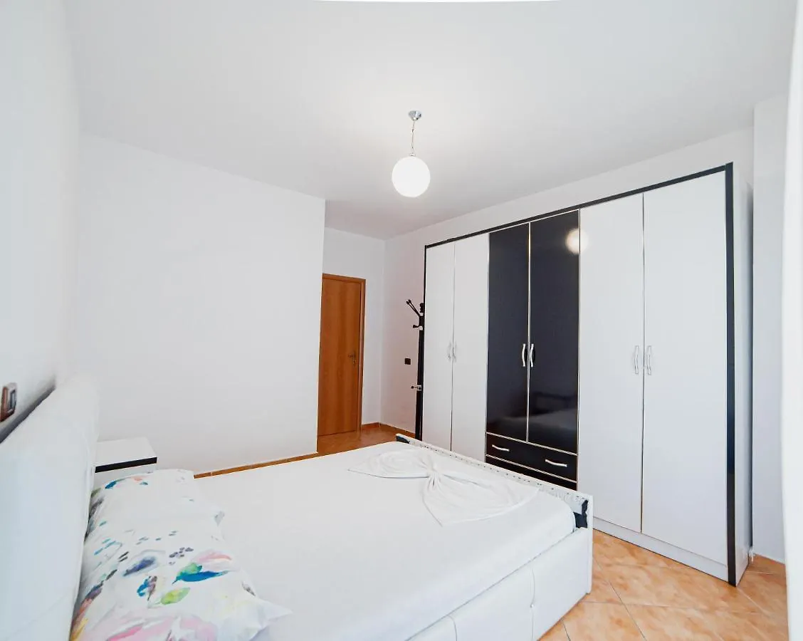 Ajla Apartment Durrës